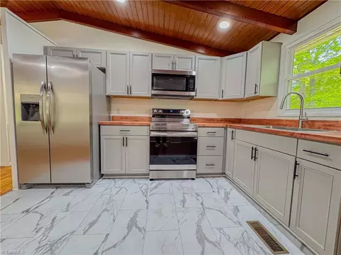 Kitchen - 5326 Nola St, Trinity, NC 27370 photo 1 of 2