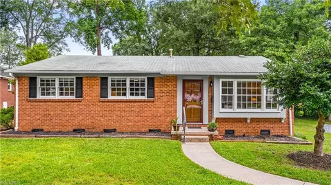2711 Dumont Dr, Greensboro, NC 27403