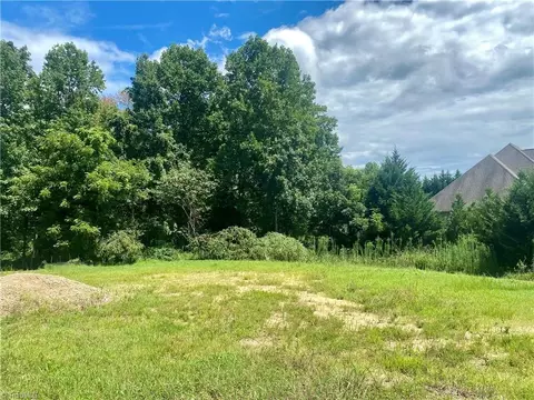 0 Sprucewood Ct, Archdale, NC 27263