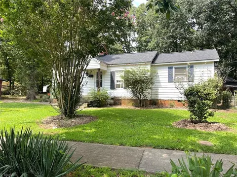 421 Webb St E, Mebane, NC 27302