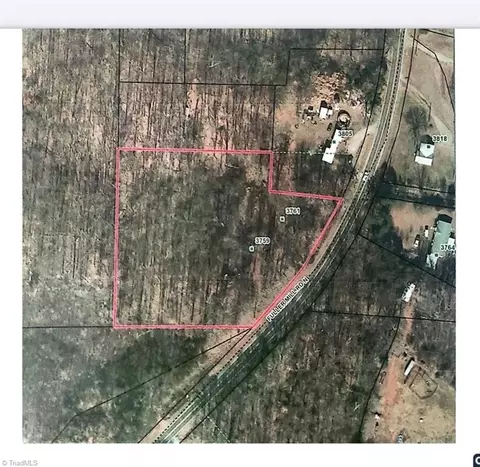 3759 N Fuller Mill Rd, Thomasville, NC 27360