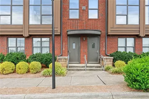 320 Broad St N, Winston Salem, NC 27101
