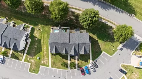 View/Area - 428 Sandybrooke Dr, High Point, NC 27265 photo 5 of 5