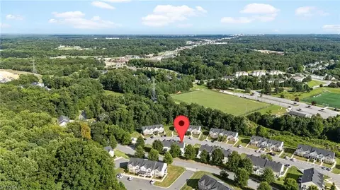 View/Area - 428 Sandybrooke Dr, High Point, NC 27265 photo 2 of 5