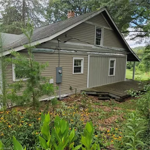 Exterior - 1739 Denny Rd, King, NC 27021 photo 4 of 6