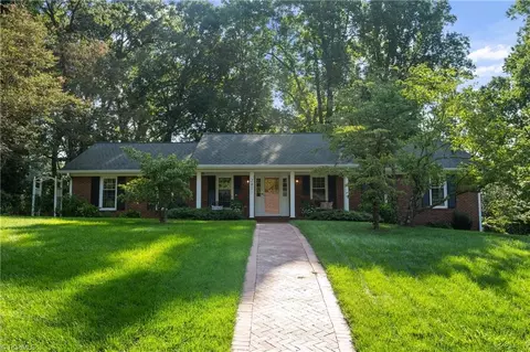 2801 Saint George Rd, Winston Salem, NC 27106