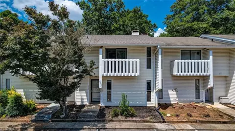 2504 Tantelon Pl, Winston Salem, NC 27127