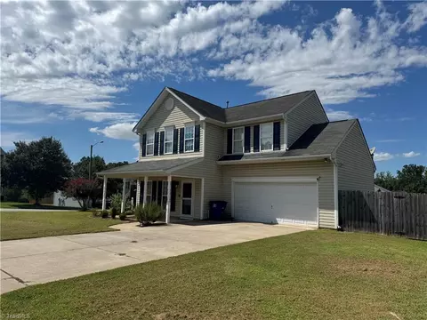 270 Frontier Dr, Kernersville, NC 27284