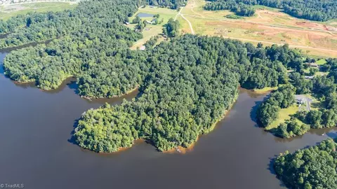 0 Quail Run Ln, Burlington, NC 27215