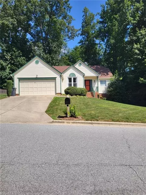 5612 Old Fox Trl, Greensboro, NC 27407