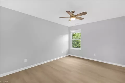 Bedroom - 6744 Planters Dr, High Point, NC 27265 photo 4 of 7