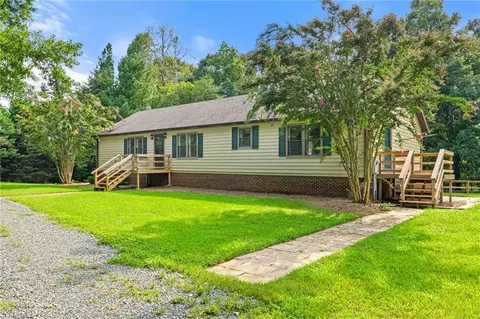 1781 Hampton Rd, Germanton, NC 27019 photo 5