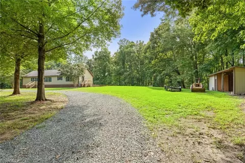 1781 Hampton Rd, Germanton, NC 27019 photo 3