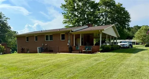 Exterior - 186 Ashley Dr, Dobson, NC 27017 photo 7 of 7