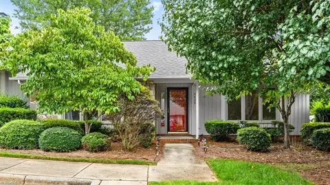 4428 Cove Cay Ln, Greensboro, NC 27410