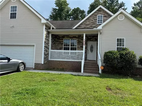 1506 Cedrow Dr, High Point, NC 27260