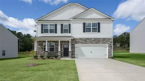 7028 Saddlebred Dr, Trinity, NC 27370
