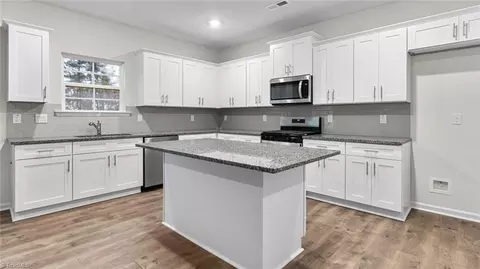 7028 Saddlebred Dr, Trinity, NC 27370 photo 14