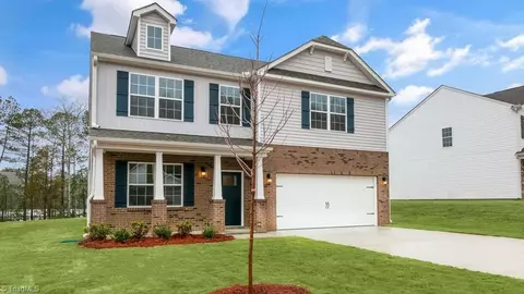 7030 Saddlebred Dr, Trinity, NC 27370 photo 2