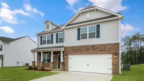 7030 Saddlebred Dr, Trinity, NC 27370 photo 3