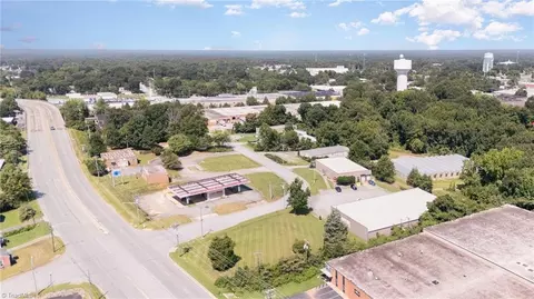1300 Starr Dr, High Point, NC 27260 photo 8