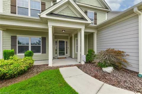 Exterior - 2403 Hammock Dr, High Point, NC 27265 photo 2 of 8