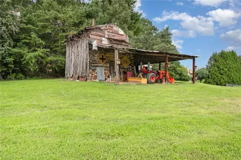1645 K Fork Rd, Madison, NC 27025 photo 40
