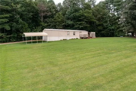 7410 Olin Rd, Pfafftown, NC 27040 photo 5
