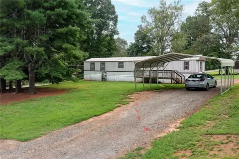 7410 Olin Rd, Pfafftown, NC 27040 photo 6