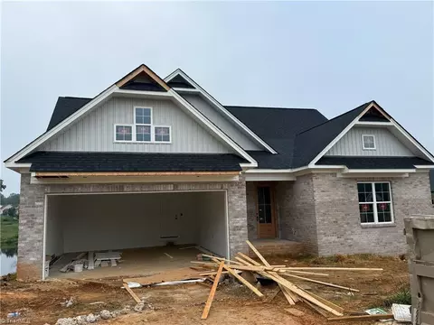 155 Reserve Dr, Mocksville, NC 27028