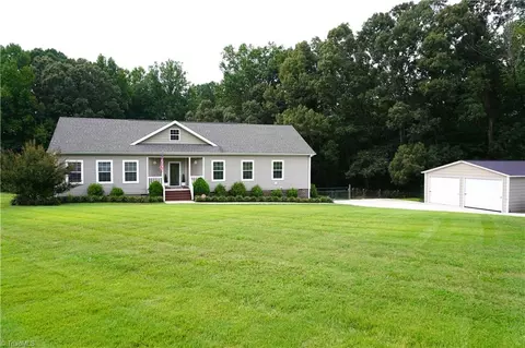 5092 Oneal Farm Rd, Trinity, NC 27370