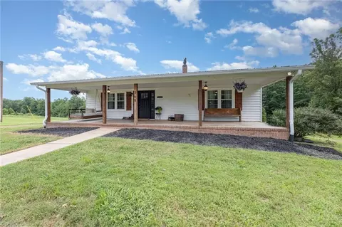 Exterior - 368 Manuel Rd, Mayodan, NC 27027 photo 1 of 6