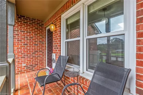 105 Forrest Oaks Dr, King, NC 27021 photo 4