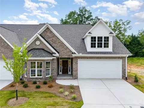 21 Asher Ln, Greensboro, NC 27455