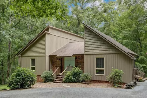 1297 Tellowee Rd, Eden, NC 27288