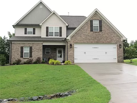 218 Salter Path, Lexington, NC 27295