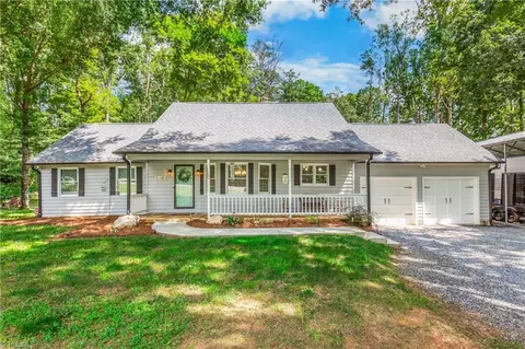 1140 Marshall Smith Rd, King, NC 27021 photo 2