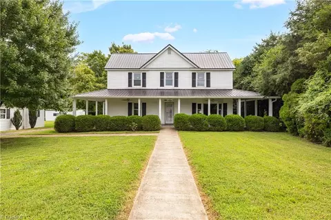 749 Morgan Rd, Eden, NC 27288