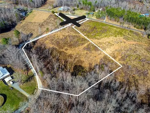 2605 Boones Cave Rd, Lexington, NC 27295
