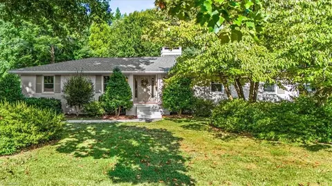 2320 Elm St N, Greensboro, NC 27408