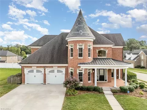 6400 Rains-davis Dr, Kernersville, NC 27284