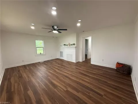 7723 Turnpike Rd, Archdale, NC 27263 photo 5
