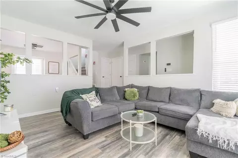 3205 Pipers Way, High Point, NC 27265 photo 8