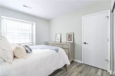 3205 Pipers Way, High Point, NC 27265 photo 29