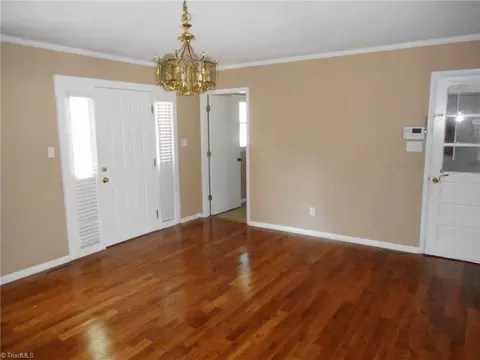 6007 Checker Rd, High Point, NC 27263 photo 4