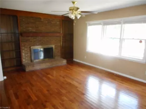 6007 Checker Rd, High Point, NC 27263 photo 2