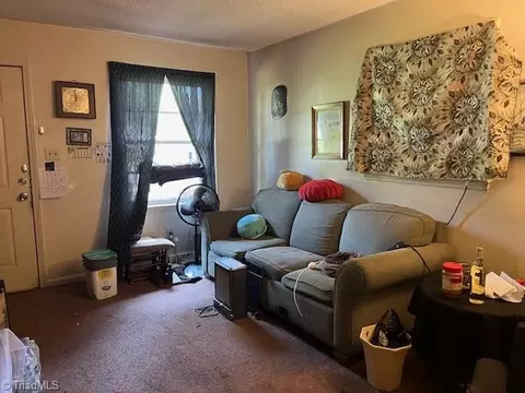 1306 Filbert Pl, High Point, NC 27260 photo 3