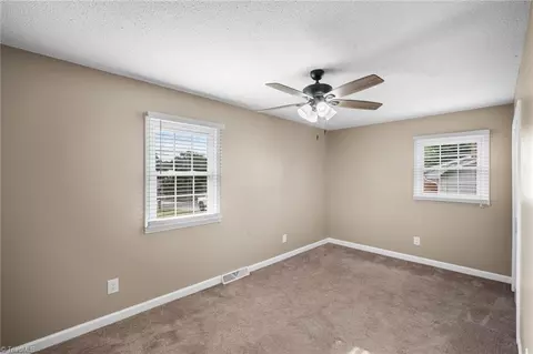 3846 Azalea Ln, Trinity, NC 27370 photo 15
