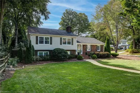 3517 Smoketree Dr, Greensboro, NC 27410