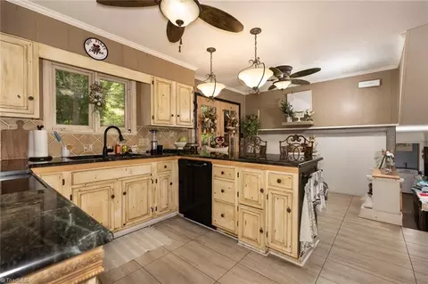 Kitchen - 4709 Riverview Dr, Trinity, NC 27370 photo 1 of 3